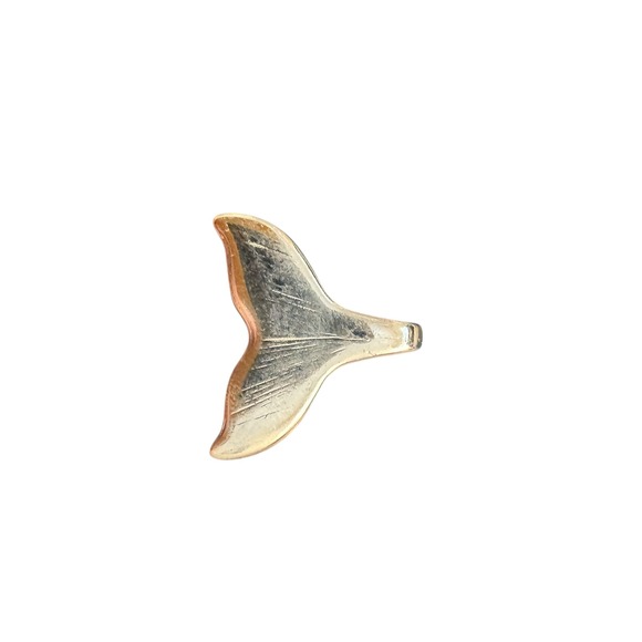 Silver Abalone inlay Whale Tail Fin Pendant - Picture 6 of 8